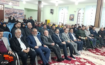 آئین تجلیل از خانواده‌های معزز شهدا در شهرستان ساری برگزار شد