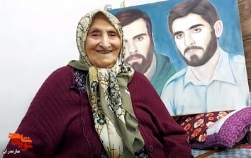 جنازه اش را دور حرم امام رضا طواف دادند