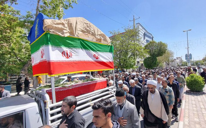 پیکر جانباز شهید حاج جعفر شهسواری در قروه تشییع شد