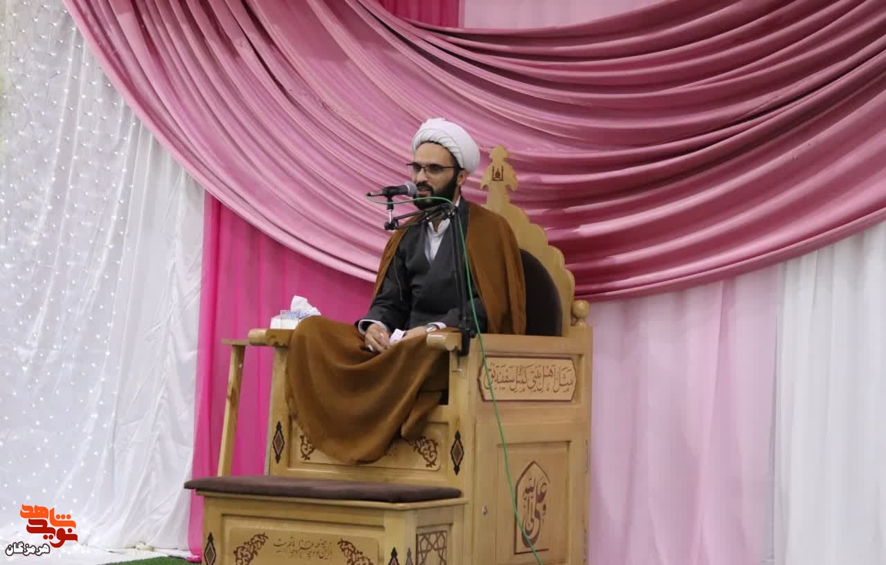 برگزاری مراسم ولادت حضرت فاطمه معصومه(س) در گلزار ملکوتی شهدای بندرعباس برگزار شد