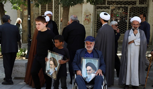 گزارش تصویری| مراسم گرامیداشت امام راحل گزارش تصویری| مراسم گرامیداشت امام راحل