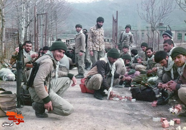 آلبوم تصاویر رزمندگان و شهدای استان لرستان «8»