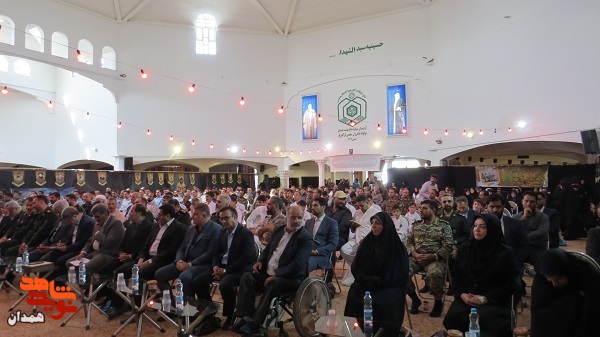 گزارش تصویری| آئین مهمانی لالهها گزارش تصویری| آئین مهمانی لالهها