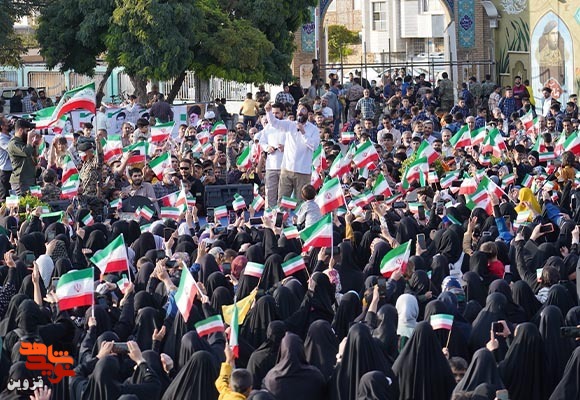اجتماع بزرگ جوانان گام دوم انقلاب در گلزار شهدای قزوین از نگاه تصاویر