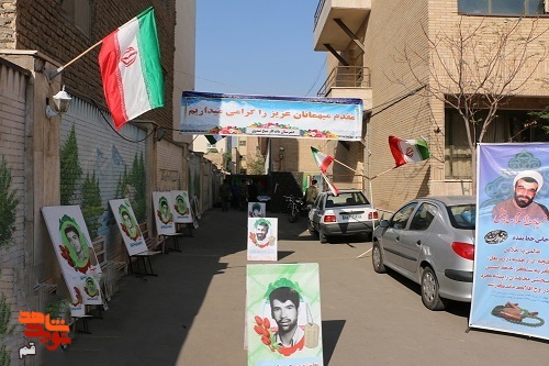 یادواره ۷۷ دانش‌آموز شهید دبیرستان ماندگار شیخ صدوق قم برگزار شد