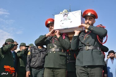 گزارش تصویری/پیکر شهید امنیت«ایوب رومیانی» در رومشکان تشییع شد