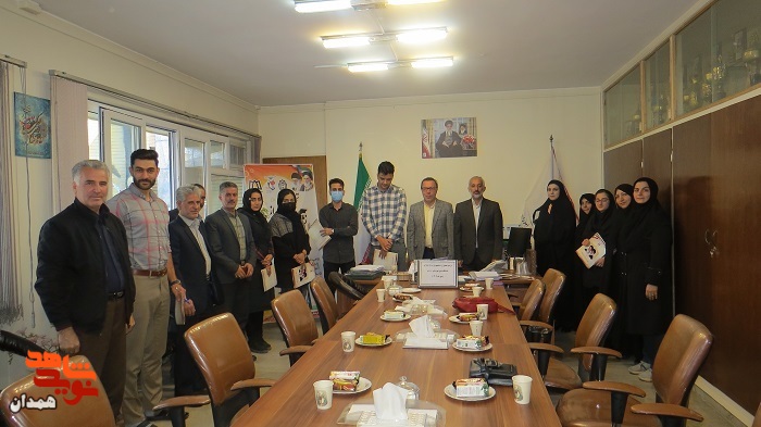 دانشجویان برگزیده در رشته‌های پزشکی و دندانپزشکی تجلیل شدند