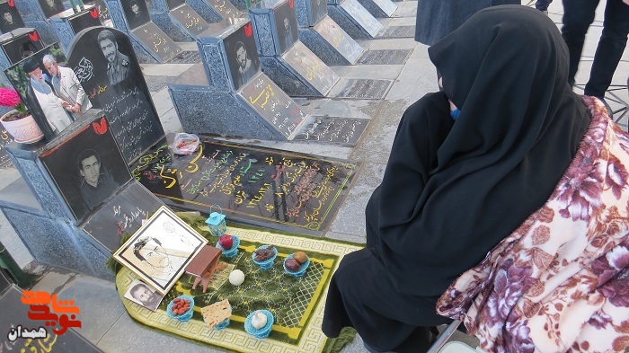 گزارش تصویری| سال تحویل در جوار شهدا گزارش تصویری| سال تحویل در جوار شهدا