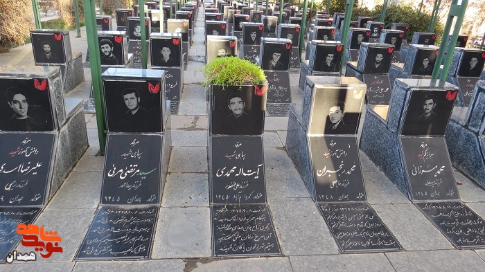 گزارش تصویری| سال تحویل در جوار شهدا گزارش تصویری| سال تحویل در جوار شهدا