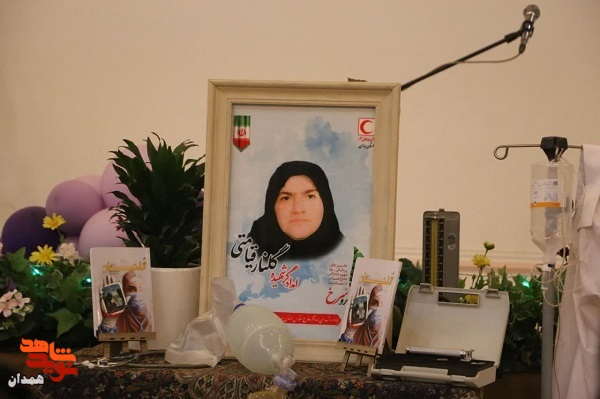 کتاب «گلنار» رونمایی شد کتاب «گلنار» رونمایی شد