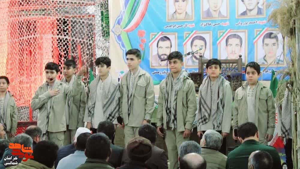 ایجاد اشتیاق مقاومت، رمز پیروزی انقلاب اسلامی است