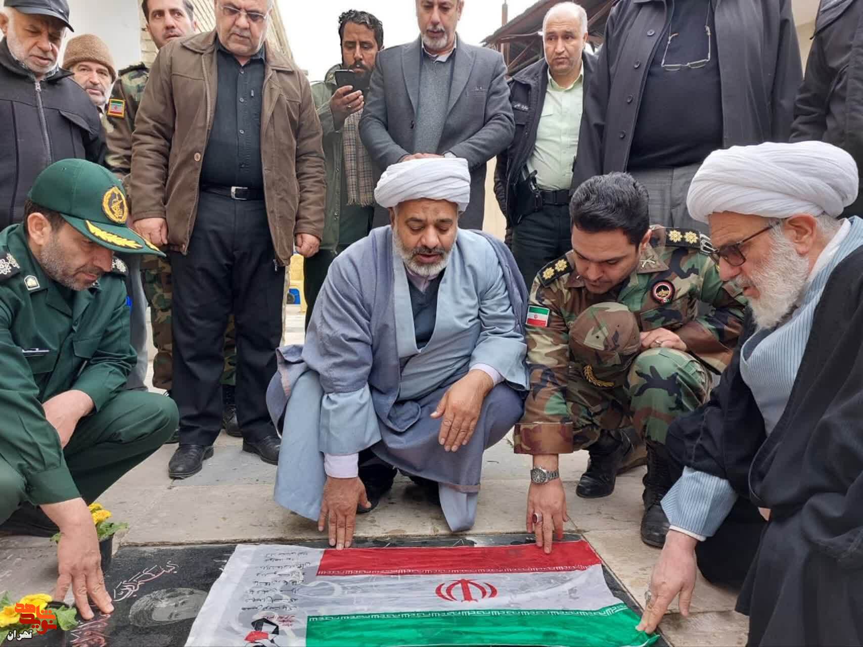 تجلی عشق و ارادت به دلاوران وطن تجلی عشق و ارادت به دلاوران وطن