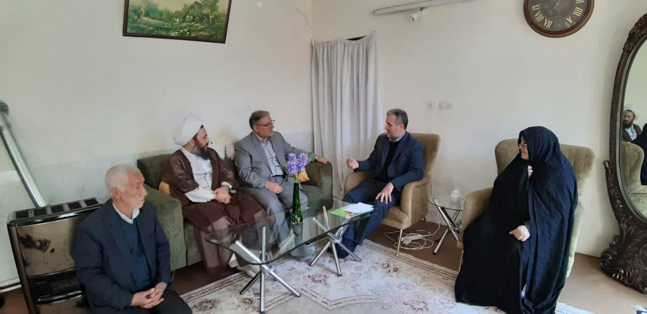 دیدار با خانواده معظم شهدا دیدار با خانواده معظم شهدا