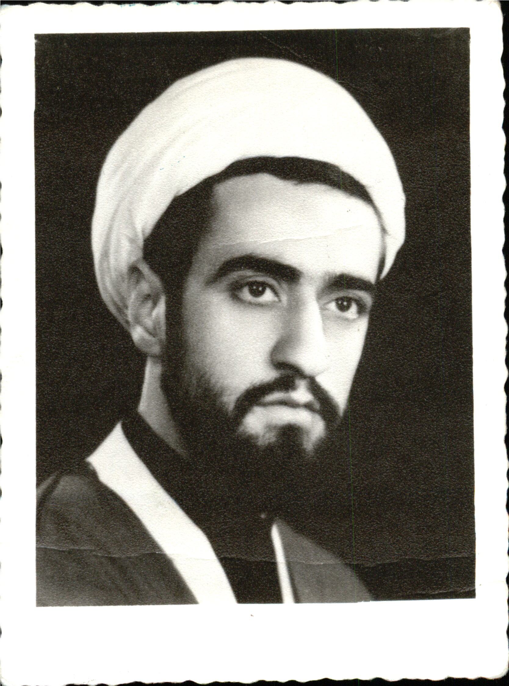 هنگام طلوع آفتاب با زبان روزه وصیتنامهاش را نوشت هنگام طلوع آفتاب با زبان روزه وصیتنامهاش را نوشت