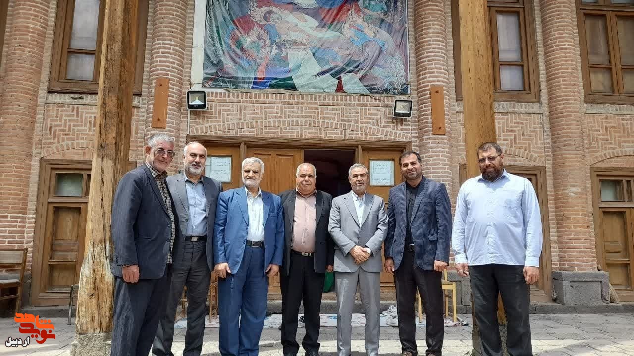بازدید اعضای مجمع ولایی رزمندگان، جانبازان و ایثارگران استان از موزه شهدای اردبیل