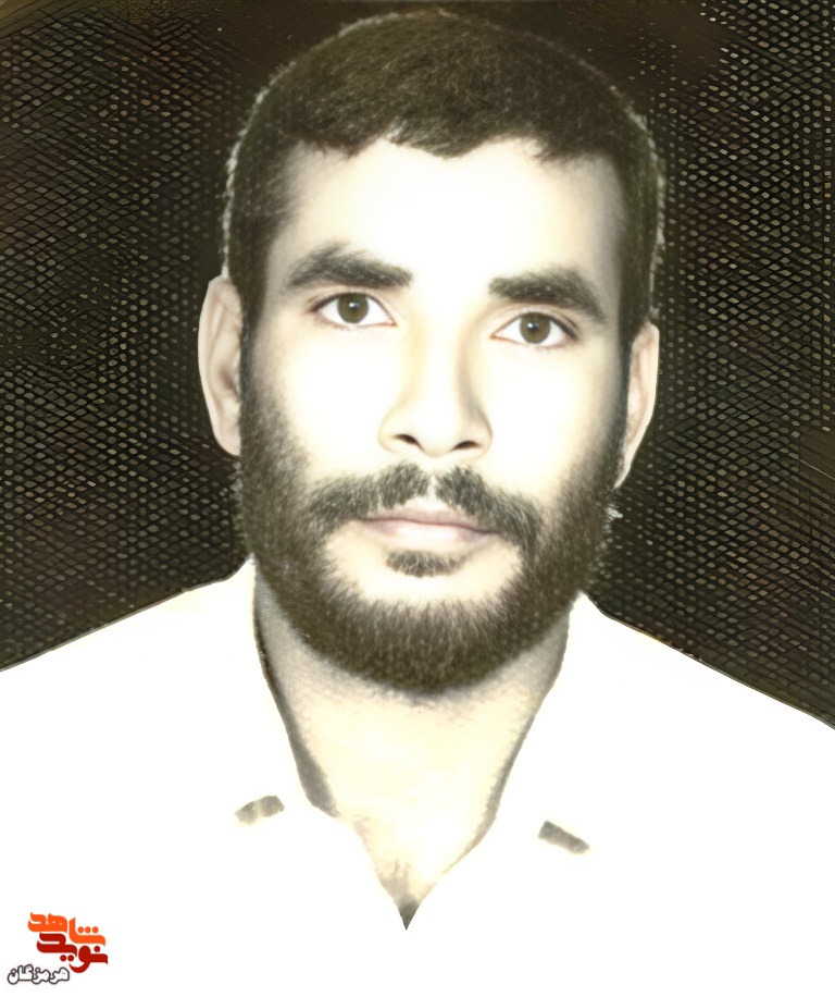 تصاویر به یادگار مانده از شهید «محمد دهقانی» تصاویر به یادگار مانده از شهید «محمد دهقانی»