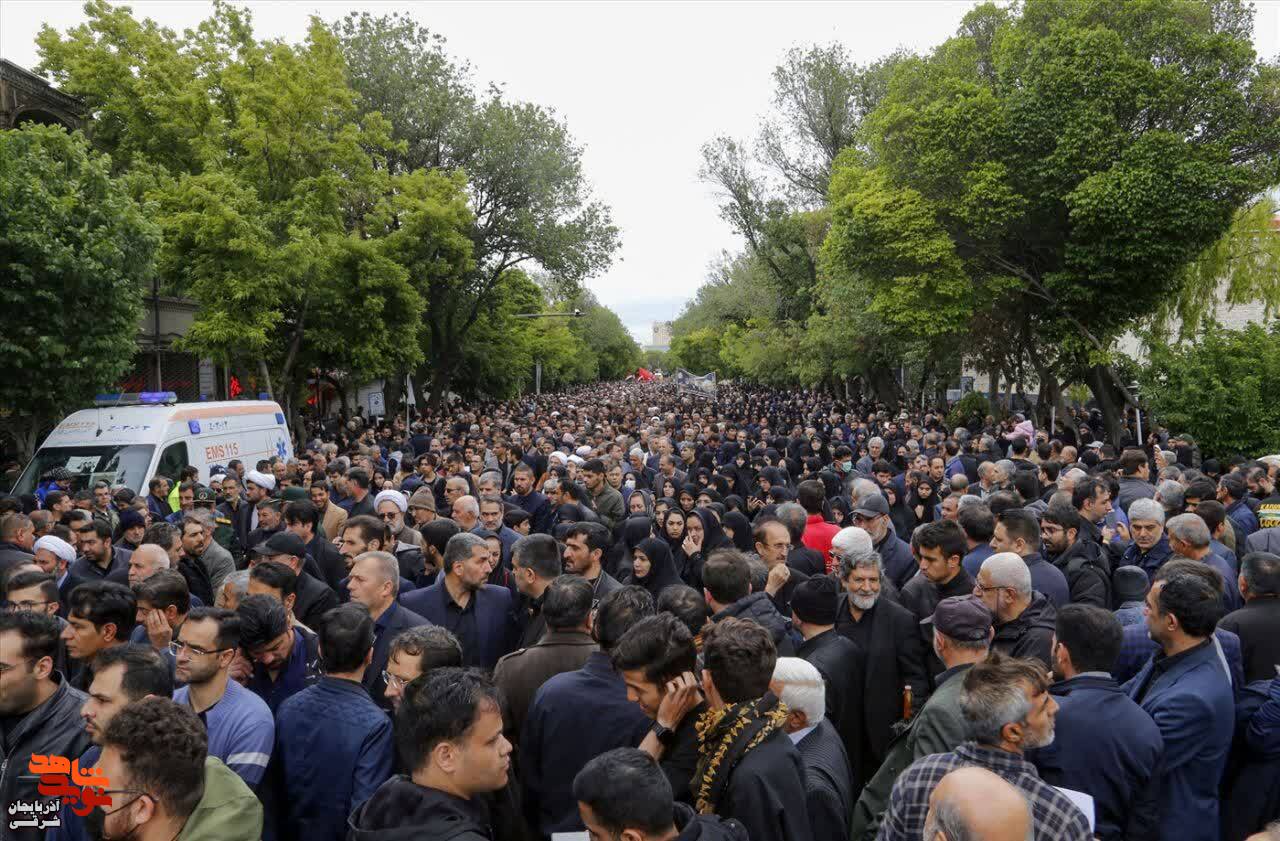 سنگ تمام مردم آذربایجان در وداع با سیدالشهدای خدمت