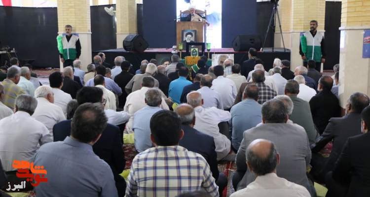 مراسم اربعین شهید جمهور و شهدای خدمت در کرج برگزار شد