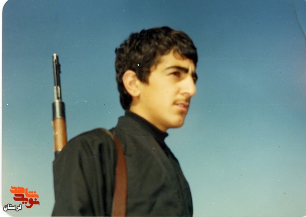 شهید «رسول زیودار» در قاب تصویر شهید «رسول زیودار» در قاب تصویر