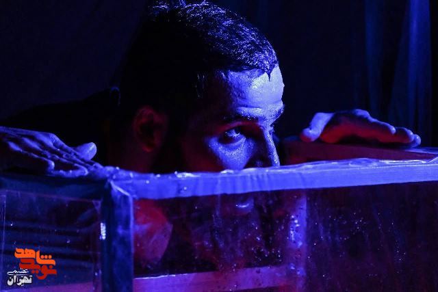 نمایش «ننه زار» به روی صحنه رفت نمایش «ننه زار» به روی صحنه رفت