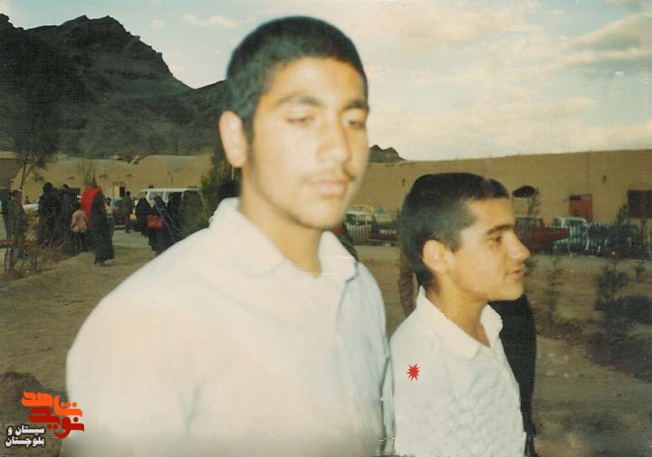 شهید«علیرضا برازنده» در قاب تصاویر شهید«علیرضا برازنده» در قاب تصاویر