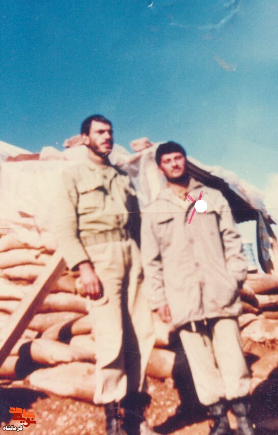 شهید «بیژن شریفی» در یک قاب شهید «بیژن شریفی» در یک قاب