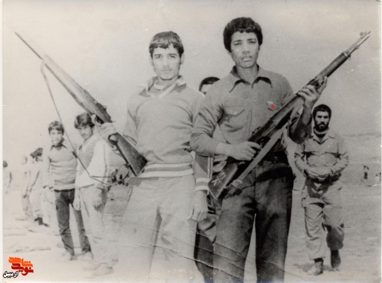 سالروز شهادت اولین شهید دانش آموز اردبیل سالروز شهادت اولین شهید دانش آموز اردبیل