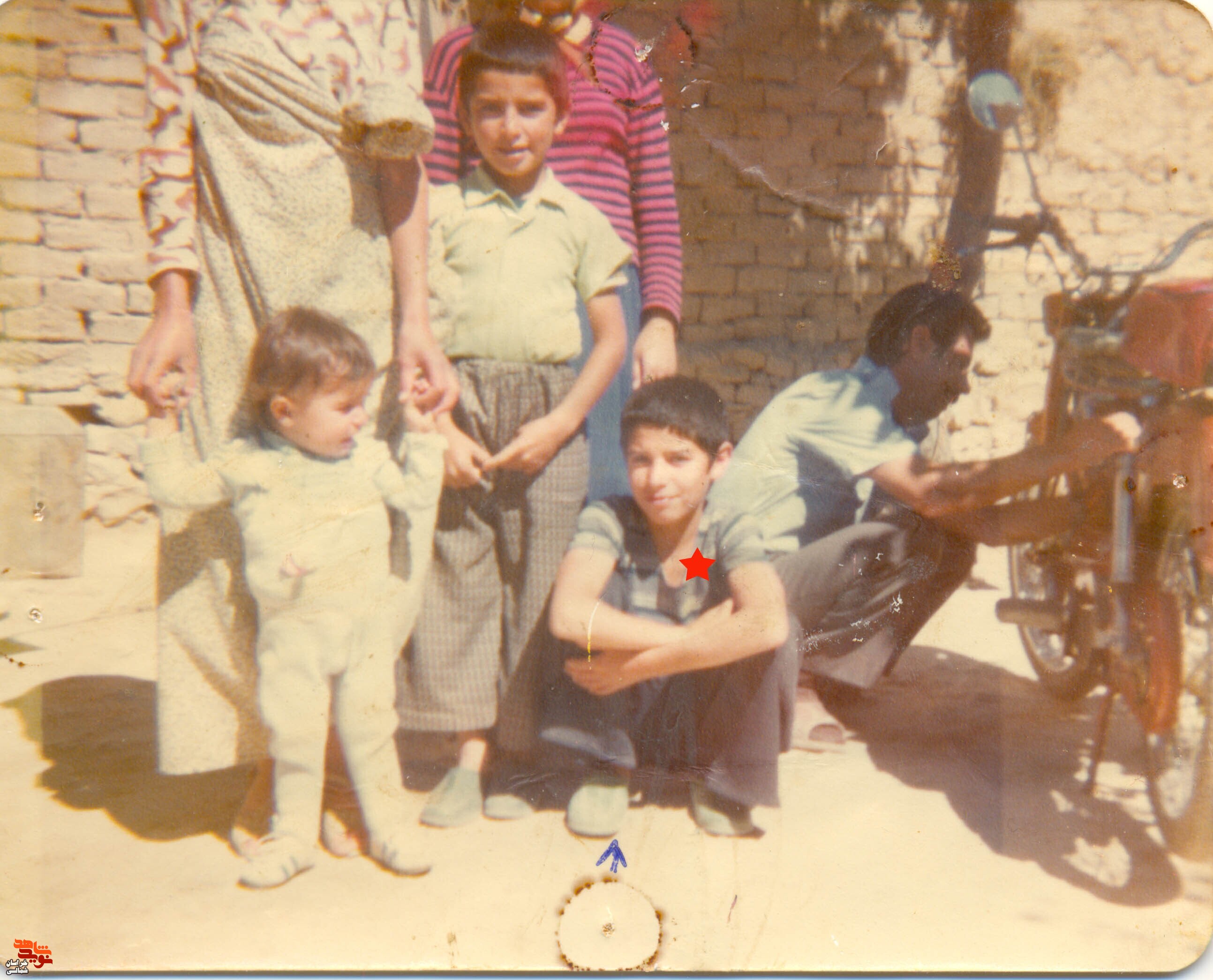 آلبوم تصاویر/ شهید« ناصر خاکی» آلبوم تصاویر/ شهید« ناصر خاکی»