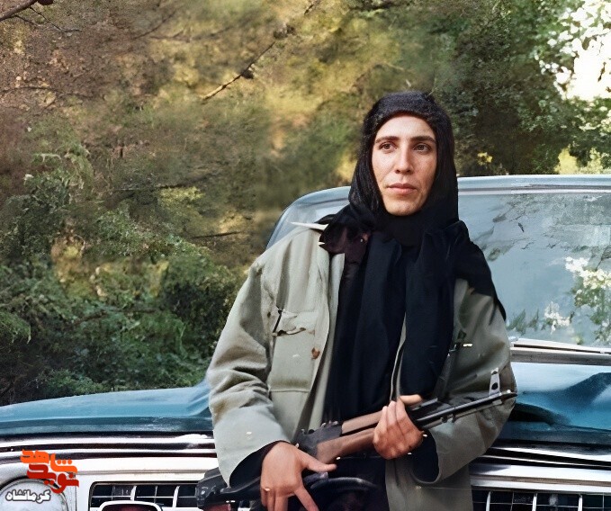 لباس های شهدا را می شست لباس های شهدا را می شست