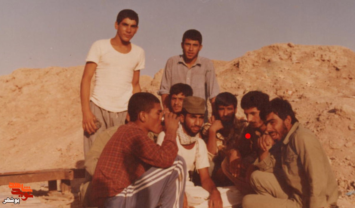 شهید«اسدالله بهادری»در آلبوم خاطرات شهید«اسدالله بهادری»در آلبوم خاطرات