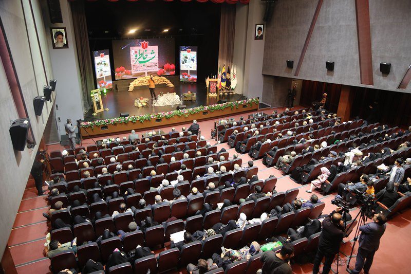 ششمین ویژه برنامه «شب خاطره» ششمین ویژه برنامه «شب خاطره»