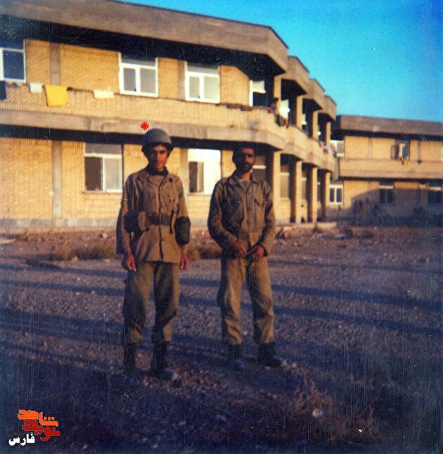 خانهها زیر آتش خمپارهها خانهها زیر آتش خمپارهها