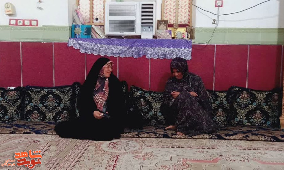 تجلیل از دختران شهدای شهرستان رودان