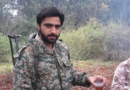 شهید «رضا حاجی زاده» به روایت تصویر شهید «رضا حاجی زاده» به روایت تصویر