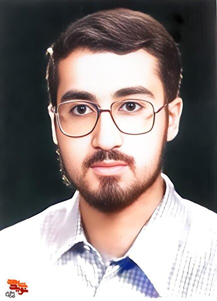 تصاویری ناب از شهید «مسعود رزاقیان» سری دوم
