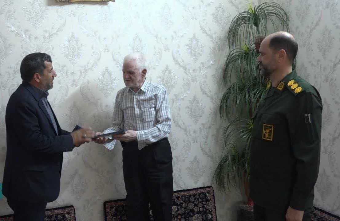 دیدار و تجلیل از جانباز دوران دفاع مقدس شهرستان تکاب