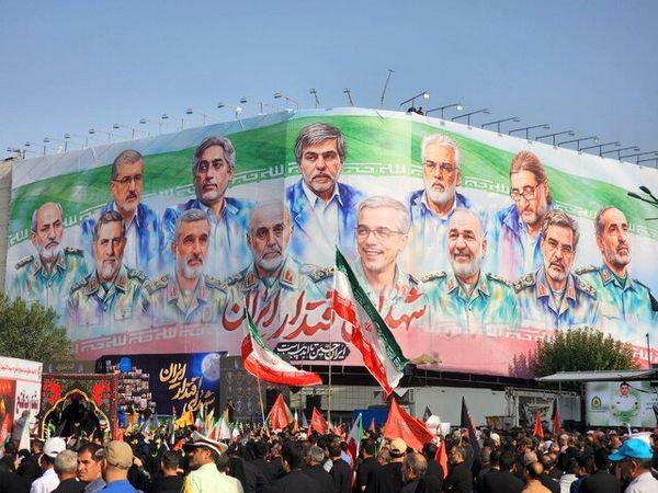 دیدید که آن وعده صادق، ماییم؟!.....