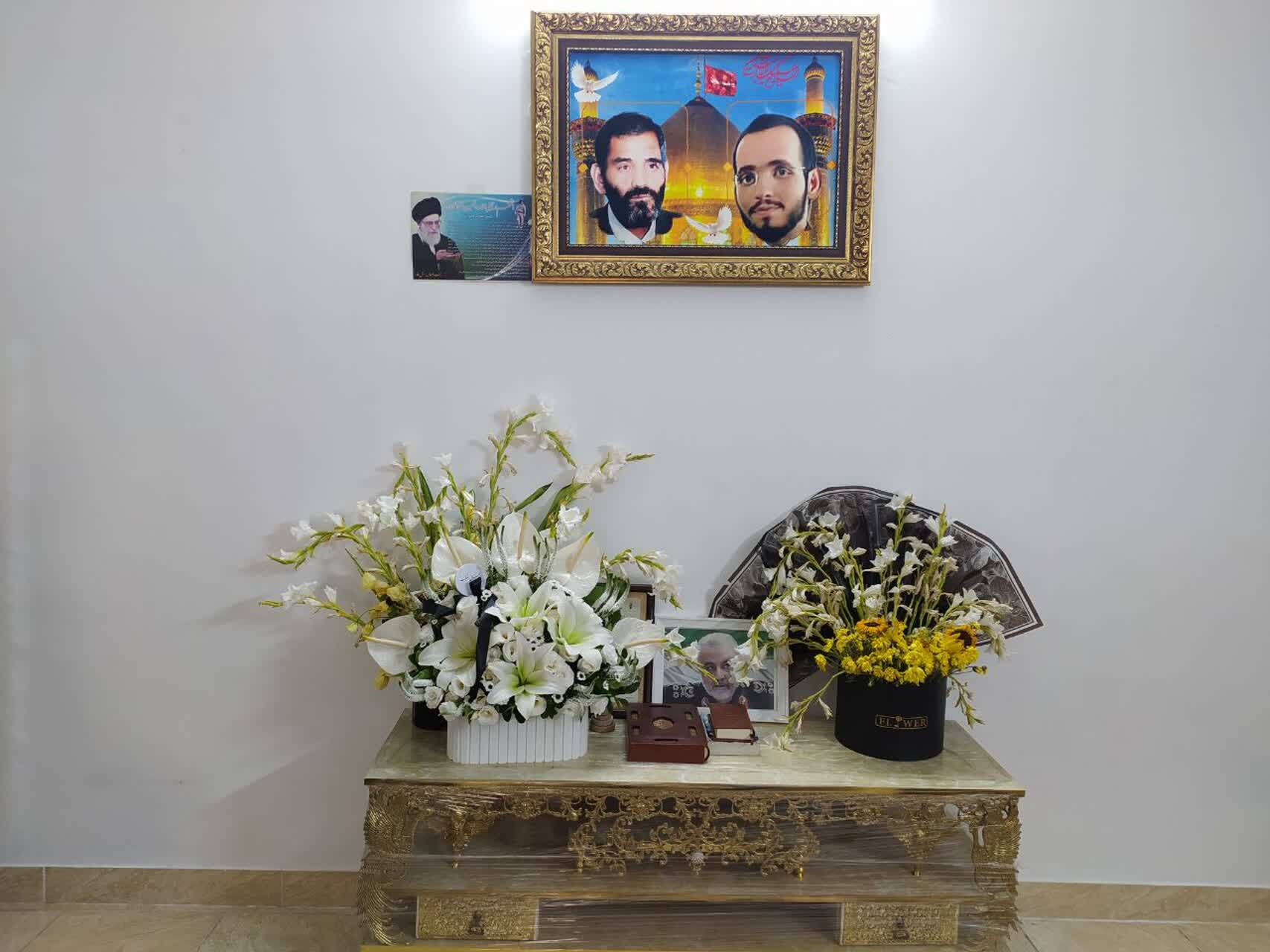 دیدار فرمانده مرکز مقاومت بسیج بنیاد شهید و امورایثارگران با خانواده  پاسدار شهید کیومرث کوثری مقدم