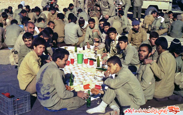  تصاویری از بسیجیان سلحشور در دوران دفاع مقدس