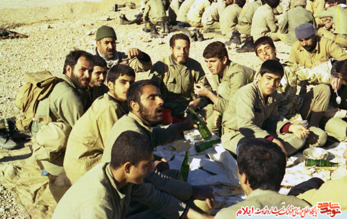  تصاویری از بسیجیان سلحشور در دوران دفاع مقدس
