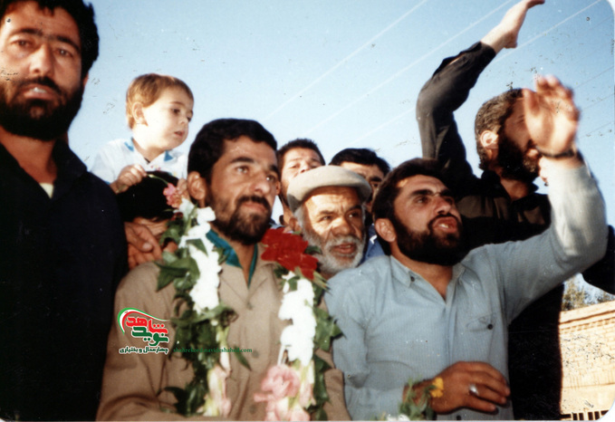 بازگشت آزادگان چهارمحال و بختیاری به میهن اسلامی