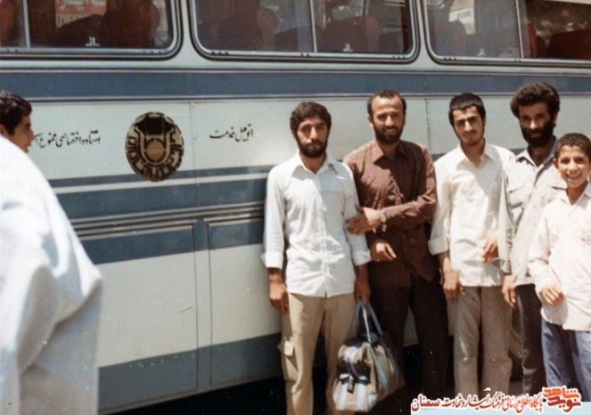 نفر اول از چپ شهید احمدرضا اصحابی