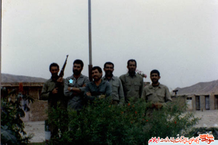 عکس  به یادگار مانده از بسیجی شهید «کرم عباسی»