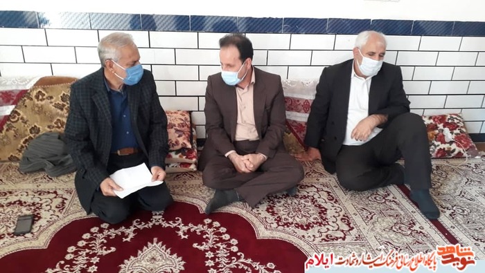 پایش سلامت خانواده های شهدا و ایثارگران شهرستان آبدانان توسط تیم جهادی 