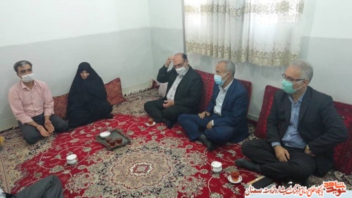 دیدار مسئولین بنیاد شهید استان سمنان با خانواده معزز شهید گرانقدر محمد باقری- دوازدهم خرداد ۱۴۰۰ شهر بیارجمند