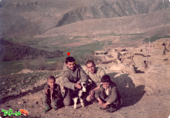 دوستی و رفاقت بین رزمندگان و اهالی روستاهای مناطق جنگی