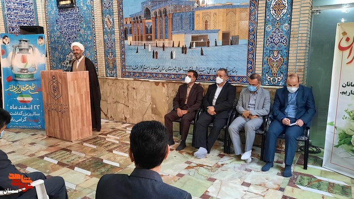 مراسم گلباران گلزار شهدای امامزاده یحیی (ع) سمنان به مناسبت روز شهید - بیست و دوم اسفند ۱۴۰۰