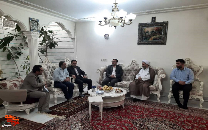 دیدار مدیرکل بنیاد شهید استان سمنان با جانباز گرانقدر ۳۰ درصد ناصر ملائیان - سیام خردادماه ۱۴۰۱ شهرستان مهدیشهر