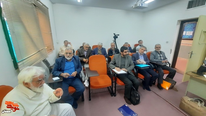 کارگاه آموزشی مهارتی سخنوری و روایتگری پیام آوران ایثار - پنجشنبه ۲۶ آبان ۱۴۰۱ کانون فرهنگی بسیج شهرستان سمنان