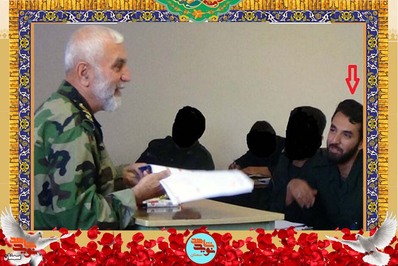 شهید مدافع حرم سعید علیزاده در کلاس درس سردار شهید حاج حسین همدانی 